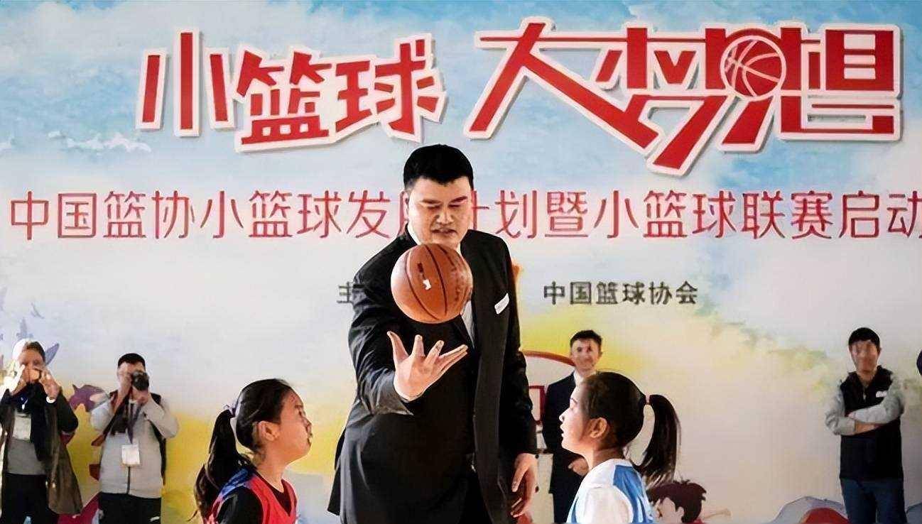 中国青少年篮球行业标准体系全面升级，行业规范化迈出坚实步伐的简单介绍