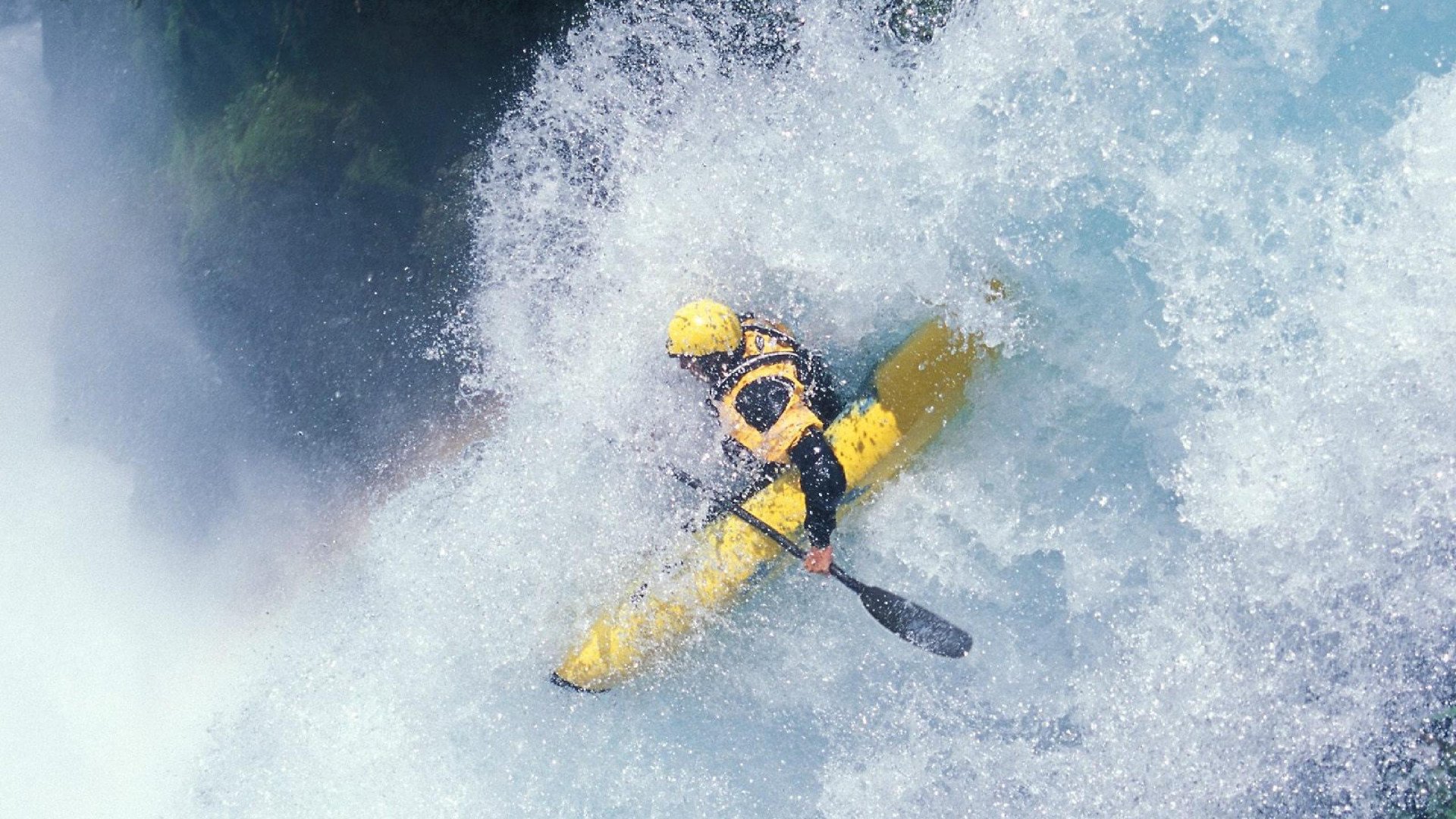 国际铁人三项激烈对决，极限挑战创业巅峰，国际铁人三项logo